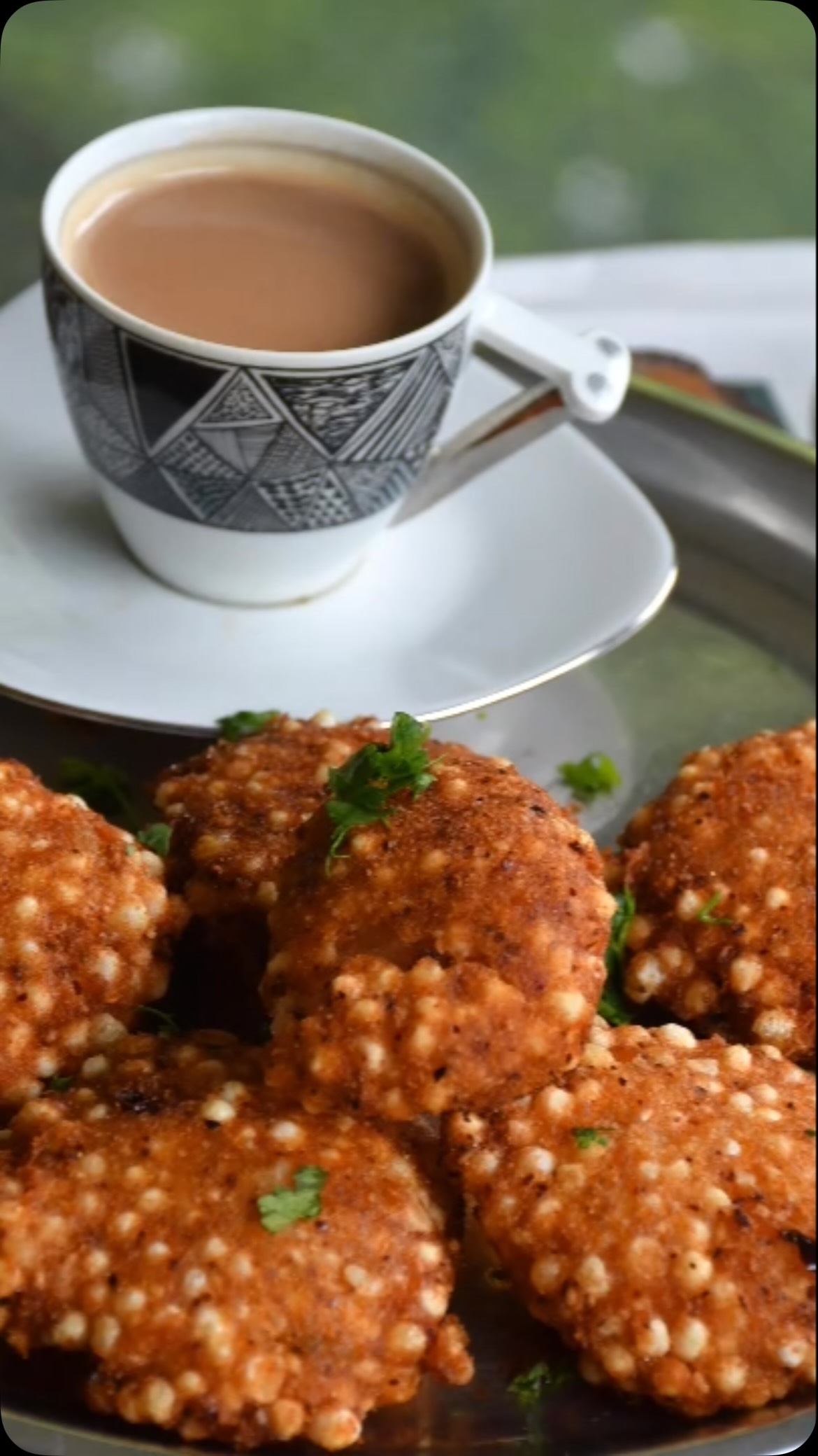#sabudanatikki #snack#recipe #vartfoods #super easy.
Recipe on my website.
