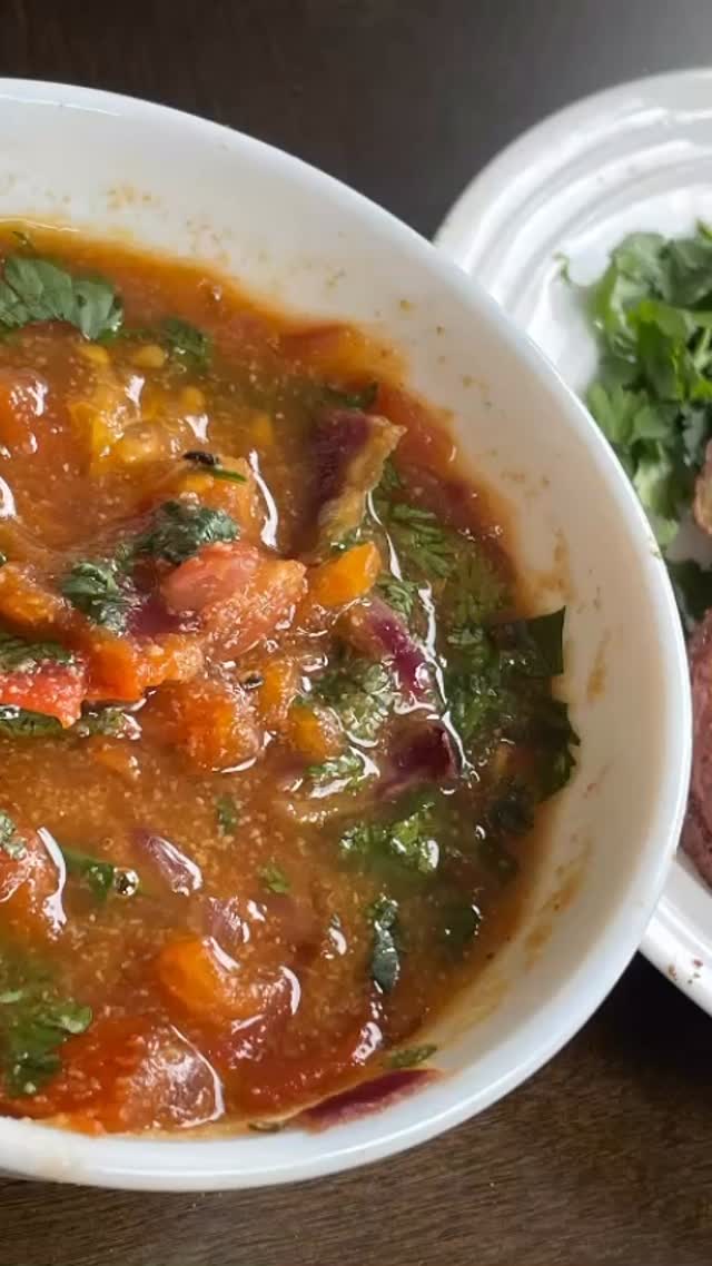 #tomatodip #tomatochutney #This tomato chili dip is a super yummy and make it easy and less work#recipeonmywebsite