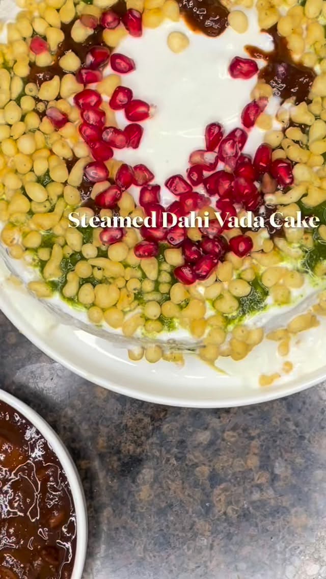 #dahivadacake #chaat#indianfood #steamfood #this recipe is very healthy and make sure serve cold.